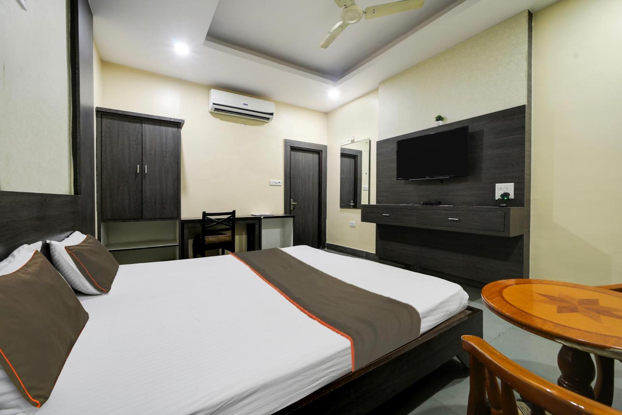 Collection O Hotel Silver Inn Bhopal Extérieur photo