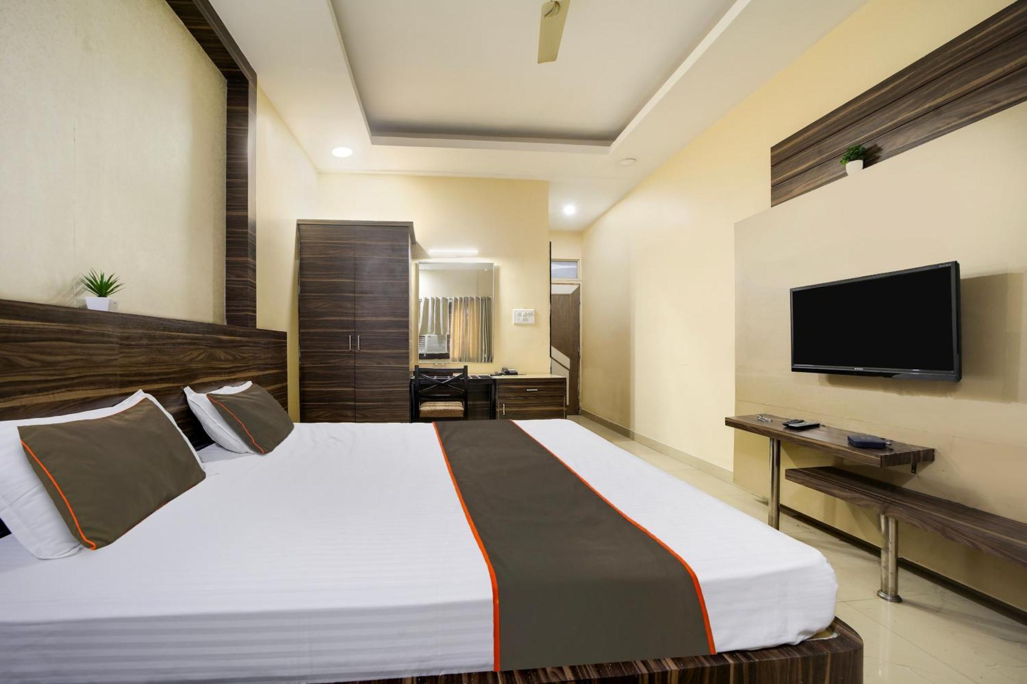 Collection O Hotel Silver Inn Bhopal Extérieur photo
