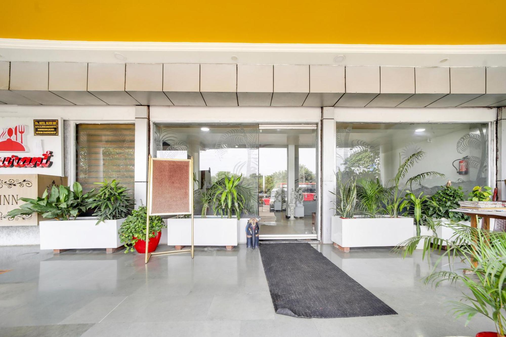 Collection O Hotel Silver Inn Bhopal Extérieur photo